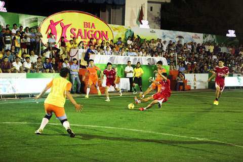 Giải bóng đá mini phong trào toàn quốc – Cúp Bia Sài Gòn 2015 khu vực Cà Mau